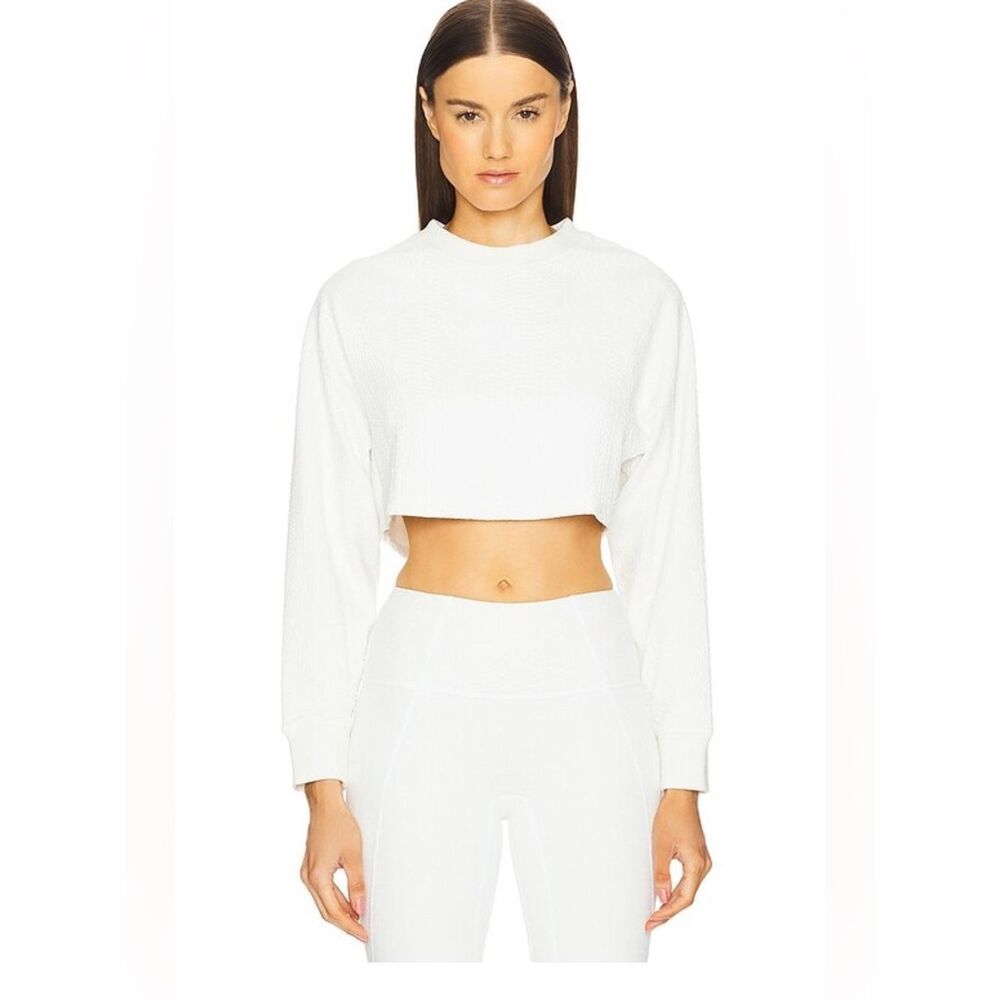NWT GIGI C Isabella crop pullover size Med & Large